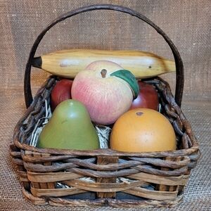 Vintage Carved Wooden Fruit In Basket ~ Realistic Color & Detail ~Handle ~ EUC